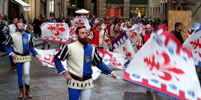 Capodanno Fiorentino sbandieratori